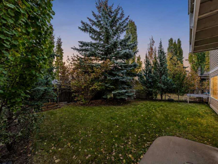 40 Cougar Ridge Heights SW, Calgary, AB, T3H 4X5 - 4