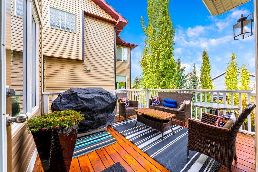 40 Cougar Ridge Heights SW, Calgary, AB, T3H 4X5 - 21