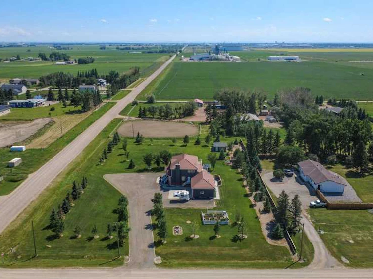 5-94046 Highway 843, Lethbridge, AB, T1J 5R3 - 46