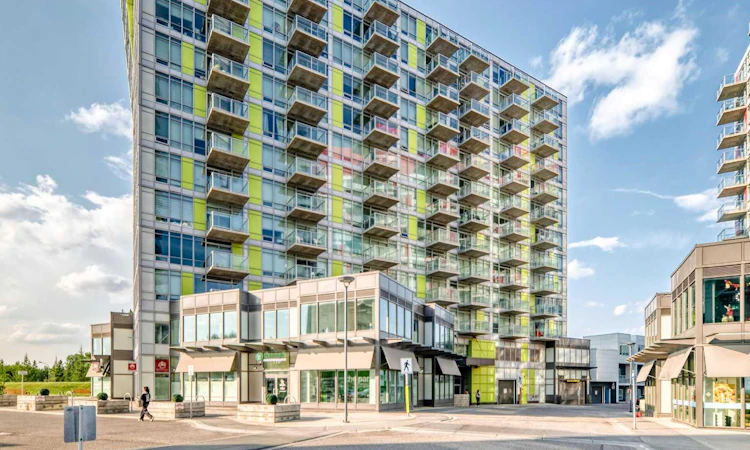 905-30 Brentwood Common NW