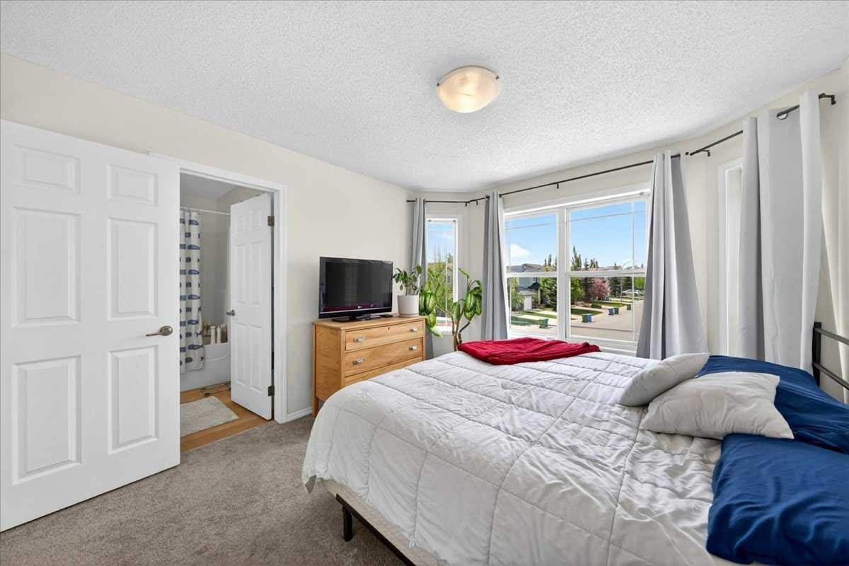 194 Everoak Gardens SW, Calgary, AB, T2Y 0C6 - 27