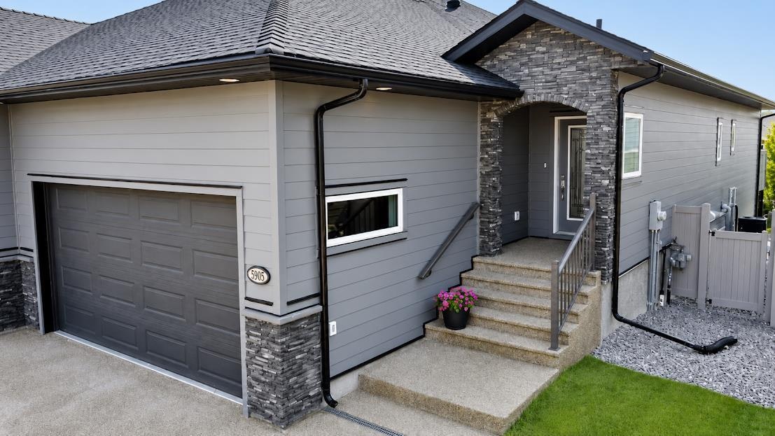 5905 24 Avenue Close, Camrose, AB, T4V 5J9