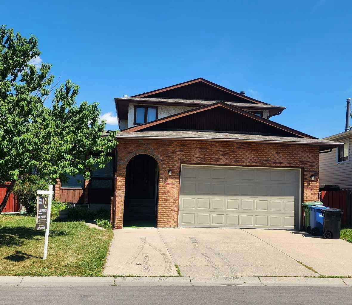 39 Whiteram Close NE, Calgary, AB, T1Y 5X8