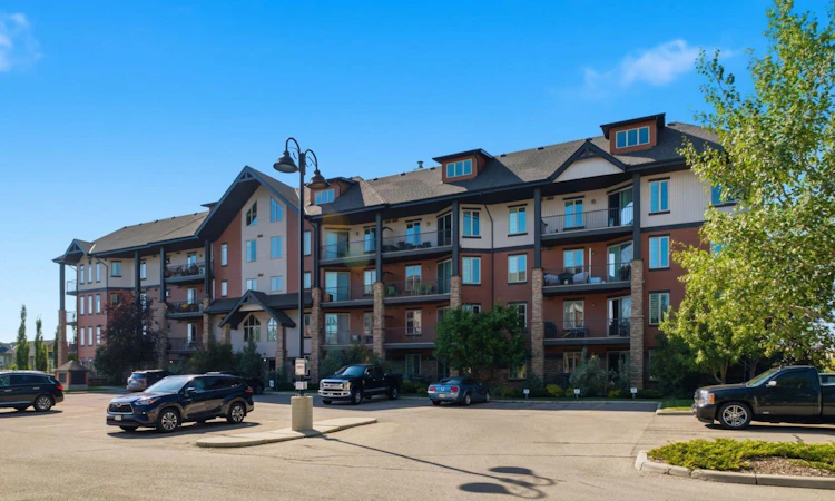 2208-15 Sunset Square