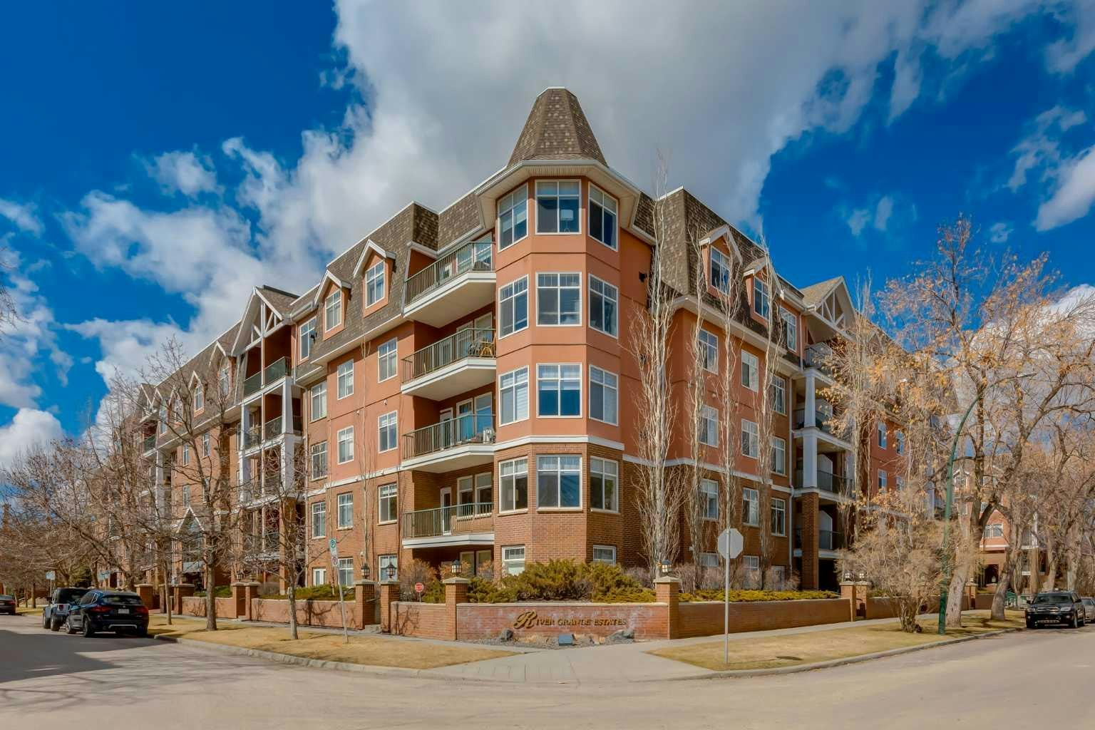 302-59 22 Avenue SW, Calgary, AB, T2S 3C7