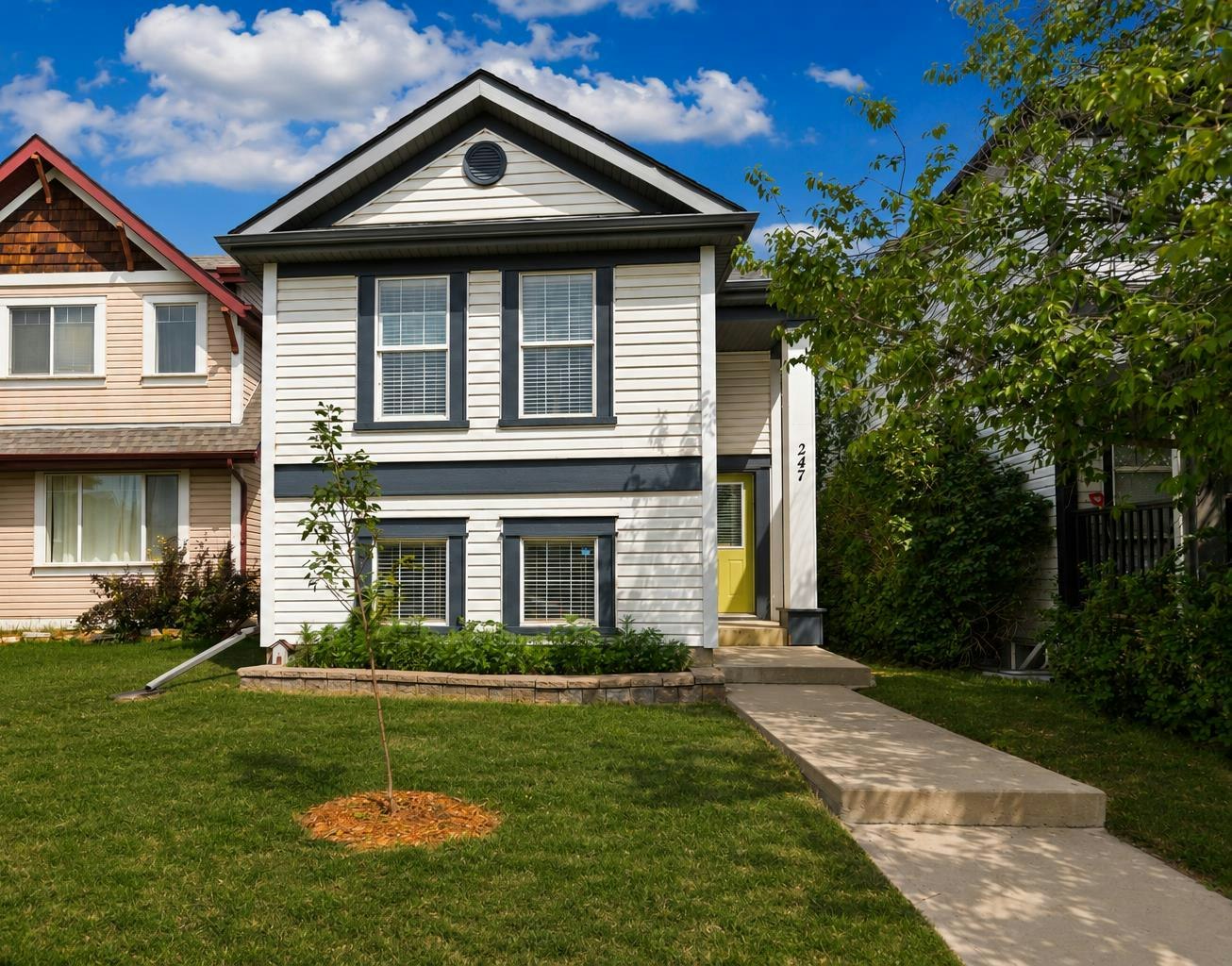 247 Copperfield Heights SE, Calgary, AB, T2Z 4R4