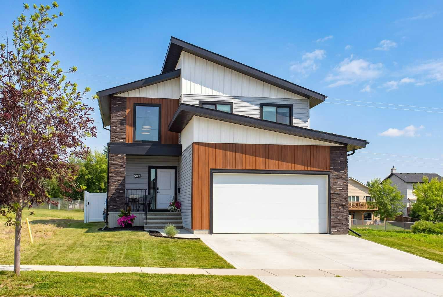 5925 Panorama Drive, Blackfalds, AB, T4M 0N9