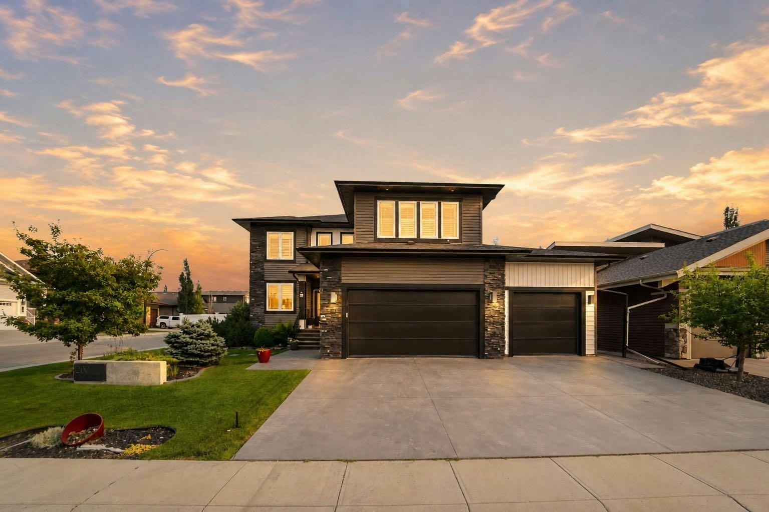 200 Vancouver Crescent, Red Deer, AB, T4R 0N7