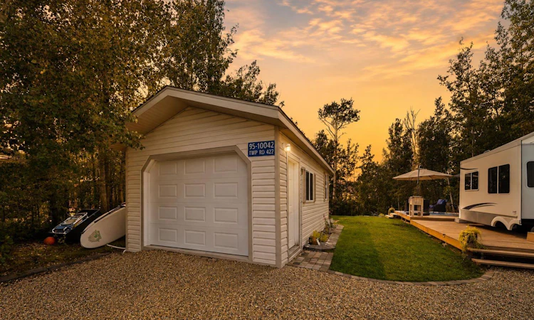 95A-10042 Township Road 422
