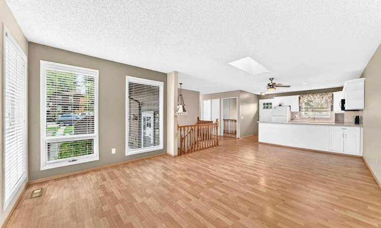 13-336 Rundlehill Drive NE