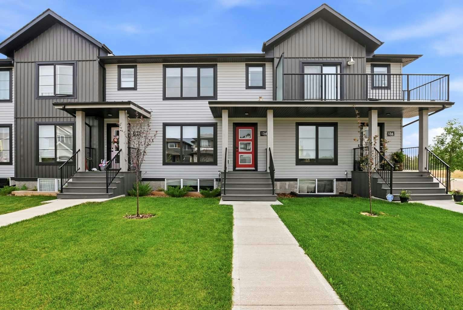 134 Crestview Boulevard, Sylvan Lake, AB, T4S 0L6