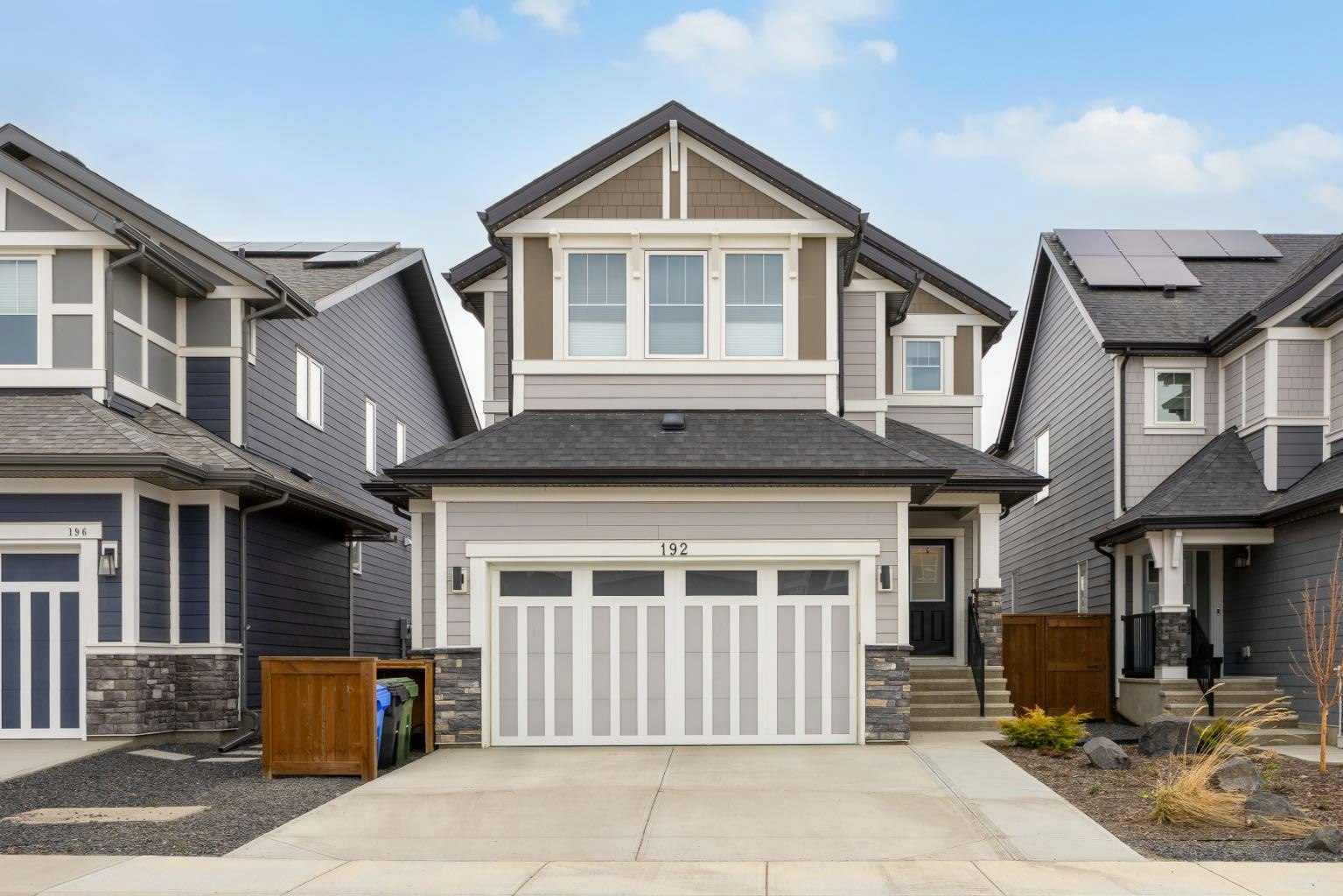 192 Magnolia Manor SE, Calgary, AB, T3M 3J1