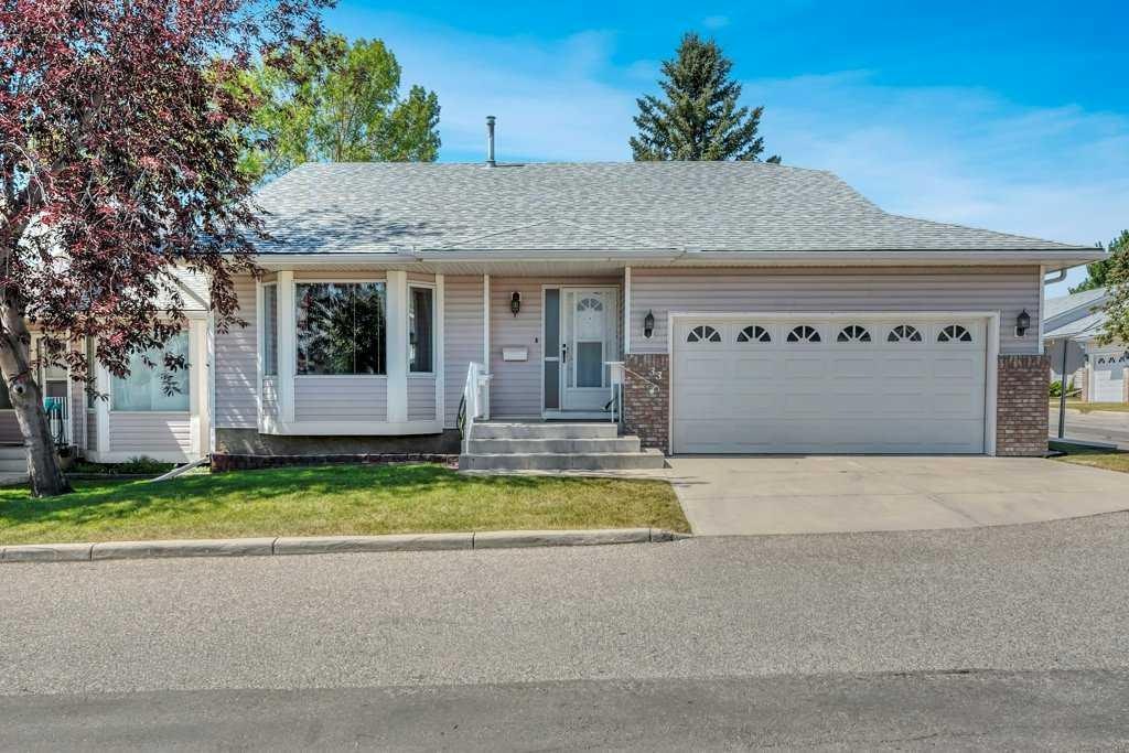 33 Riverview Point SE, Calgary, AB, T2C 4H8