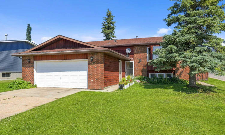 22 Hillside Avenue