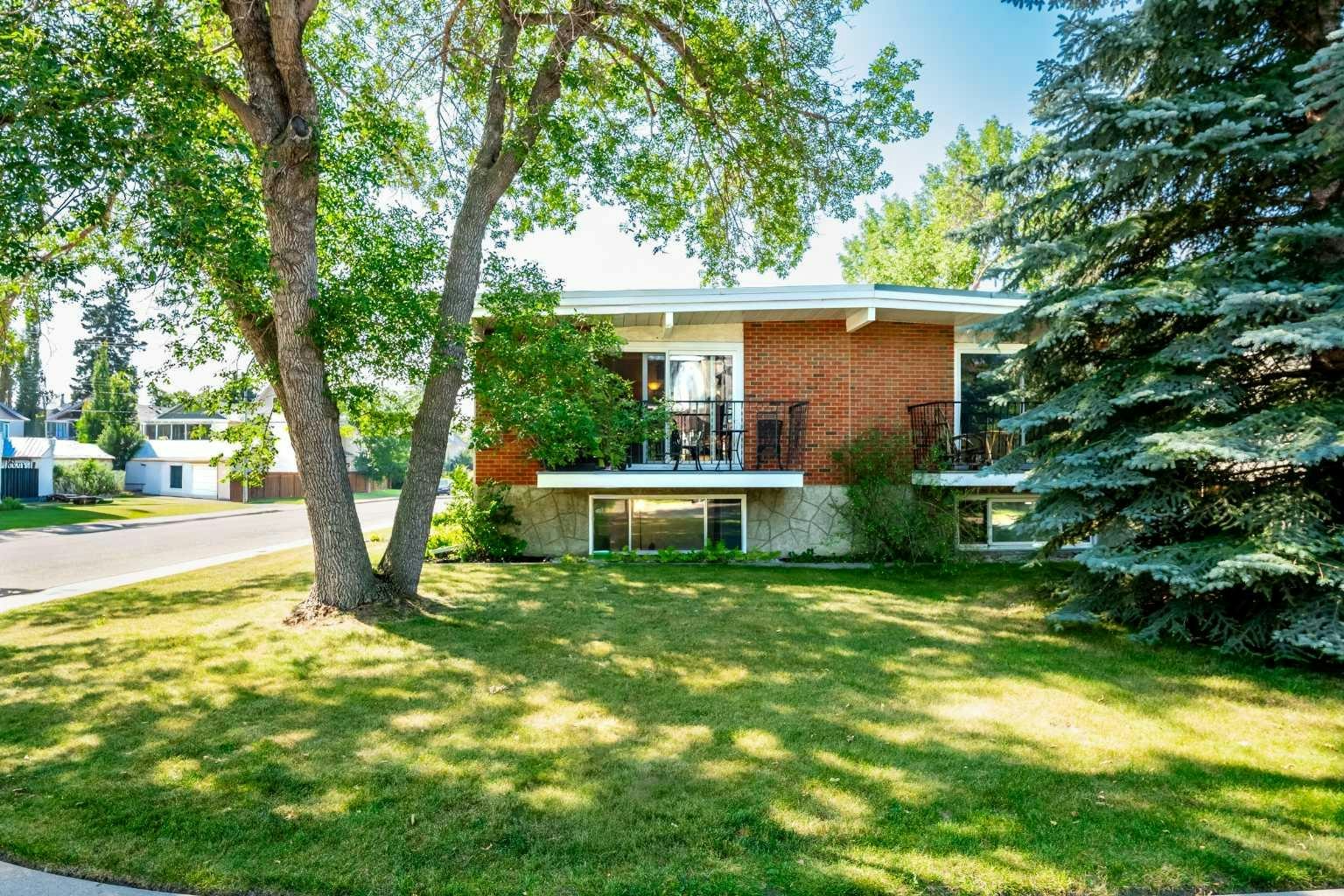 2301 4 Avenue NW, Calgary, AB, T2N 0P1
