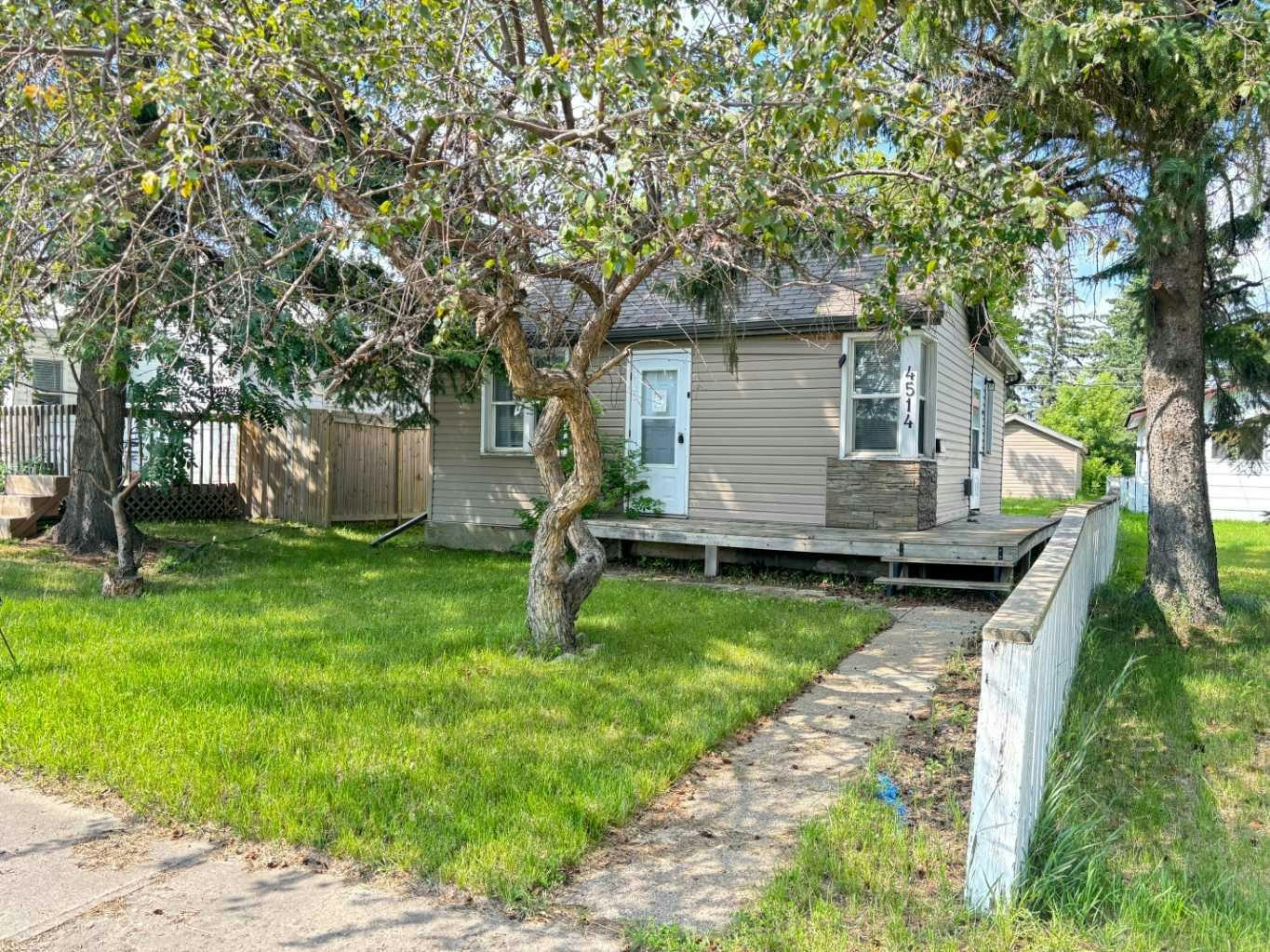 4514 49 Street, Lloydminster City West, AB, S9V 0L6