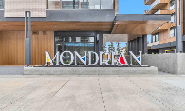 516-8230 Broadcast Avenue SW