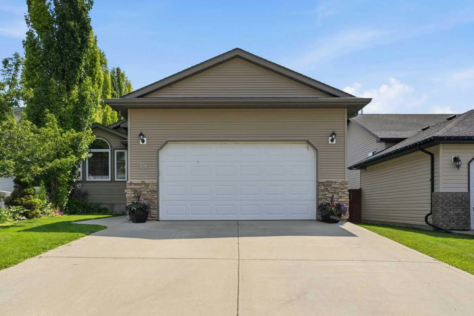 926 Ramage Crescent, Red Deer, AB, T4H 3X9