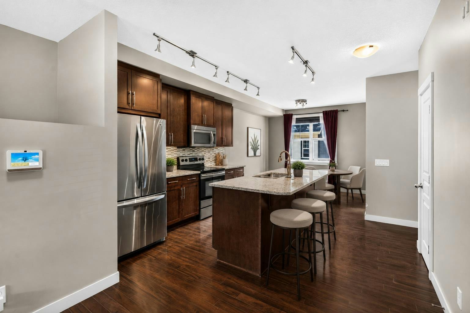 235 Mckenzie Towne Link SE, Calgary, AB, T2Z 1C9