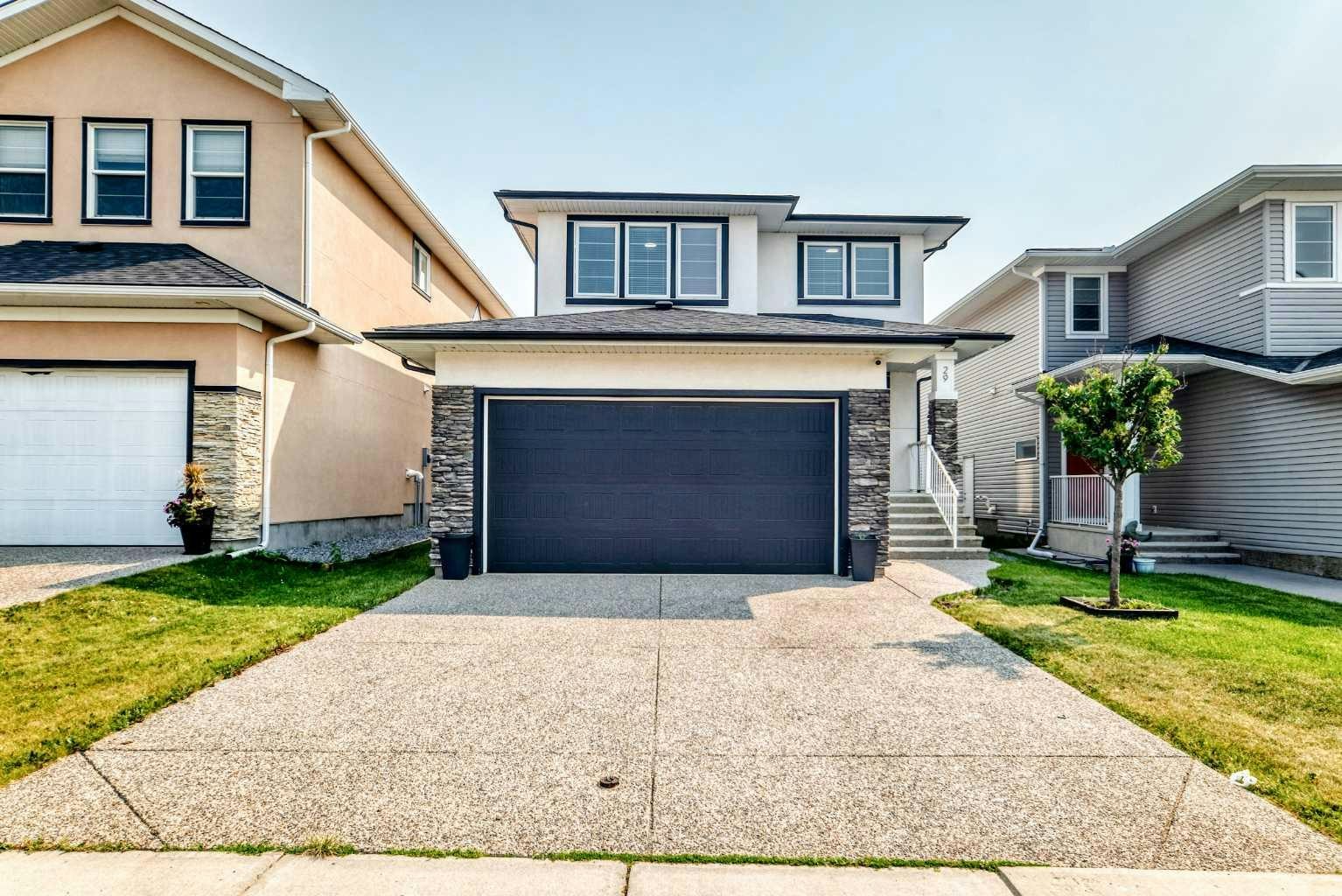 29 Redstone Manor, Calgary, AB, T3N 0J7