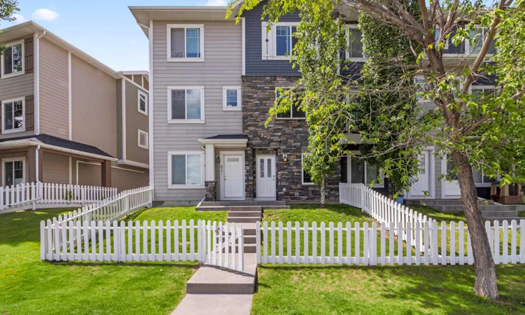 64-300 Marina Drive
