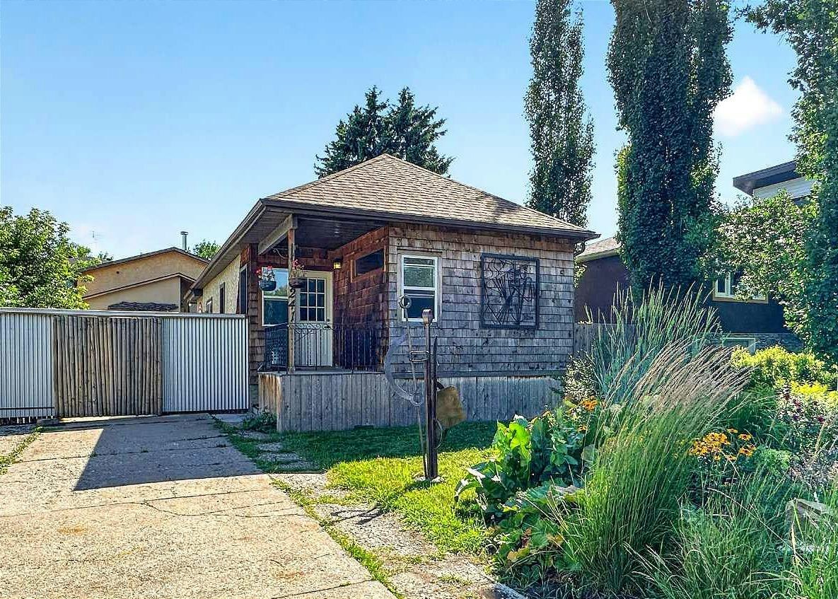 241 25 Avenue NE, Calgary, AB, T2E 1Y2