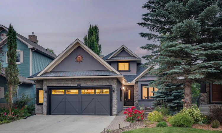 70 Discovery Ridge Court SW