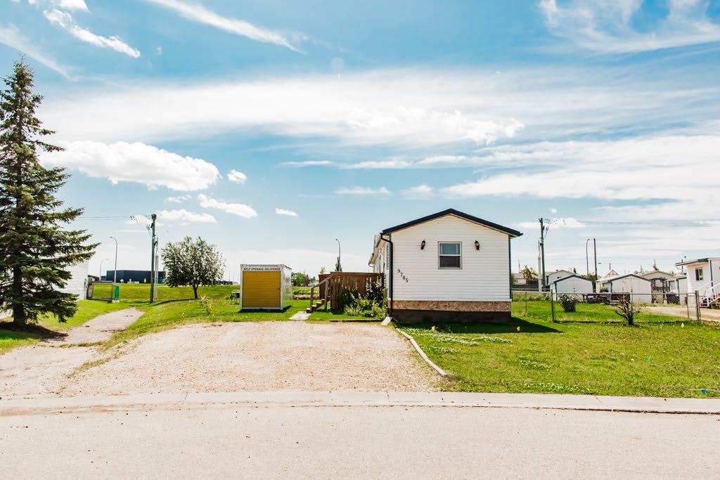 9705 108 Avenue, County of Grande Prairie, AB, T8X 5E4