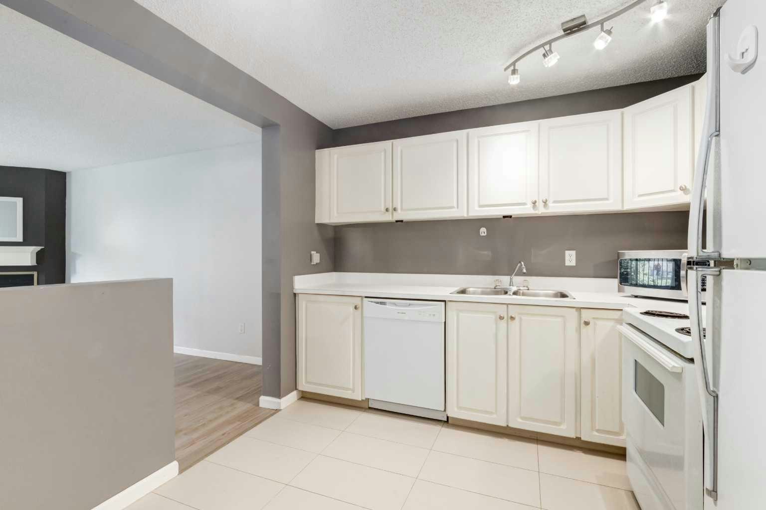 4203-385 Patterson Hill SW - 5