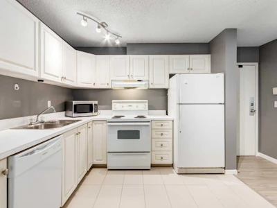4203-385 Patterson Hill SW - 4