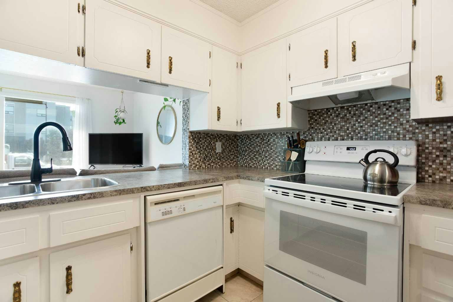 235 Templemont Drive NE, Calgary, AB, T1Y 5A1 - 11