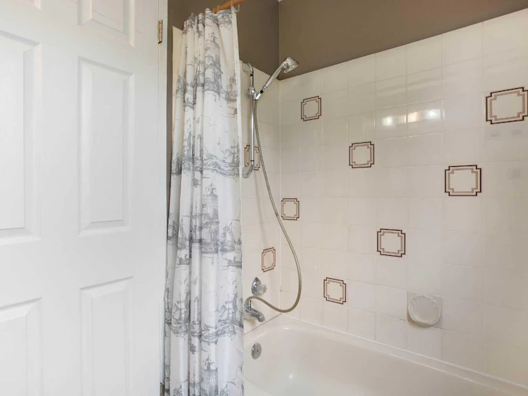 235 Templemont Drive NE, Calgary, AB, T1Y 5A1 - 14