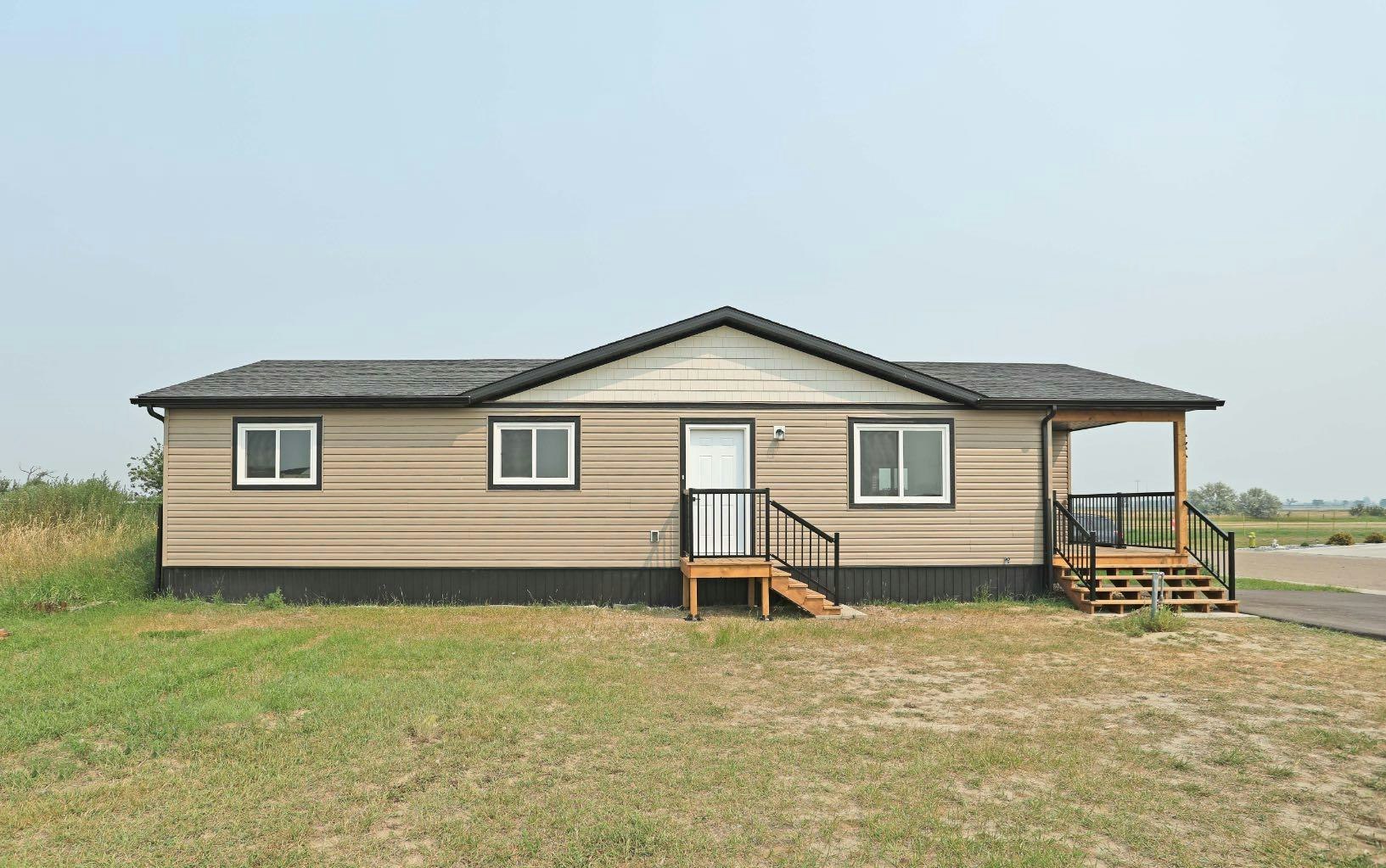 321 20 Street E, Brooks, AB, T1R 0W9