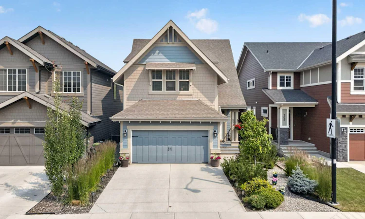172 Riviera Way