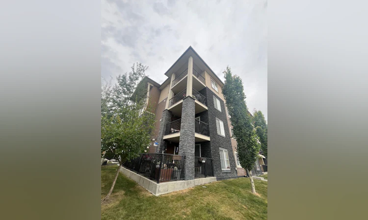 2238-81 Legacy Boulevard SE