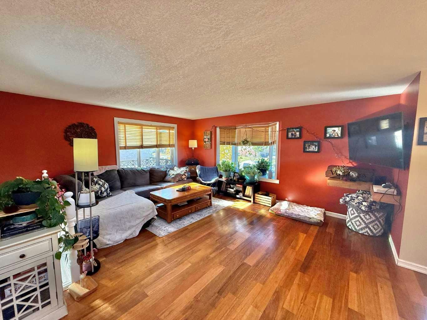 388 Boutin Avenue, Hinton Hill, AB, T7V 1A2 - 7