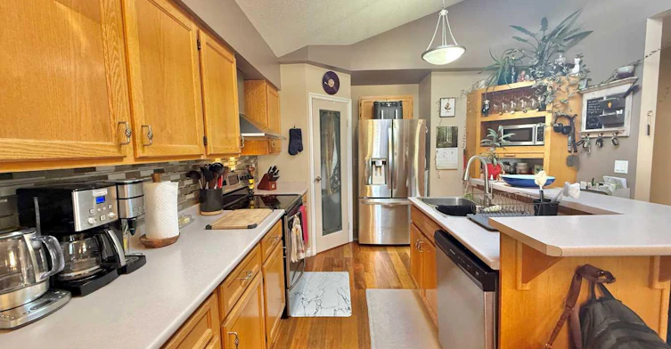 388 Boutin Avenue, Hinton Hill, AB, T7V 1A2 - 6
