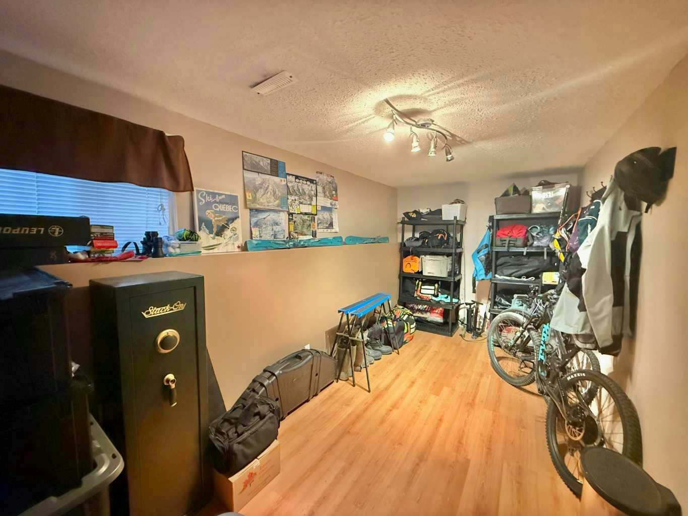 388 Boutin Avenue, Hinton Hill, AB, T7V 1A2 - 19