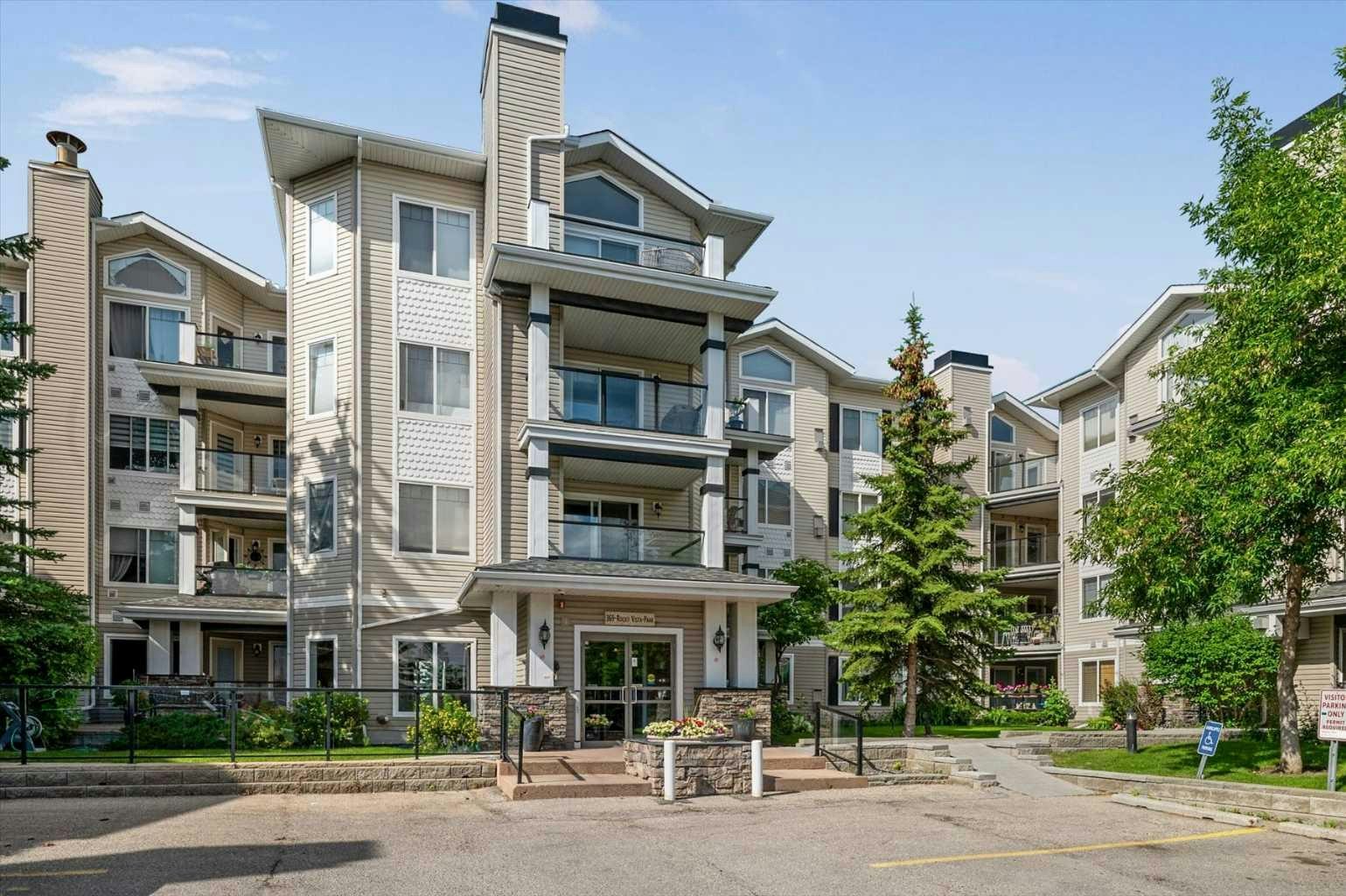 131-369 Rocky Vista Park NW, Calgary, AB, T3G 5K7