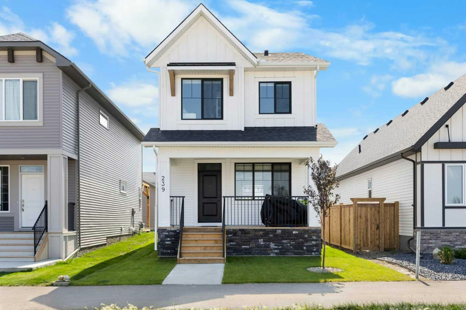 239 Vista Road, Crossfield, AB, T0M 0S0