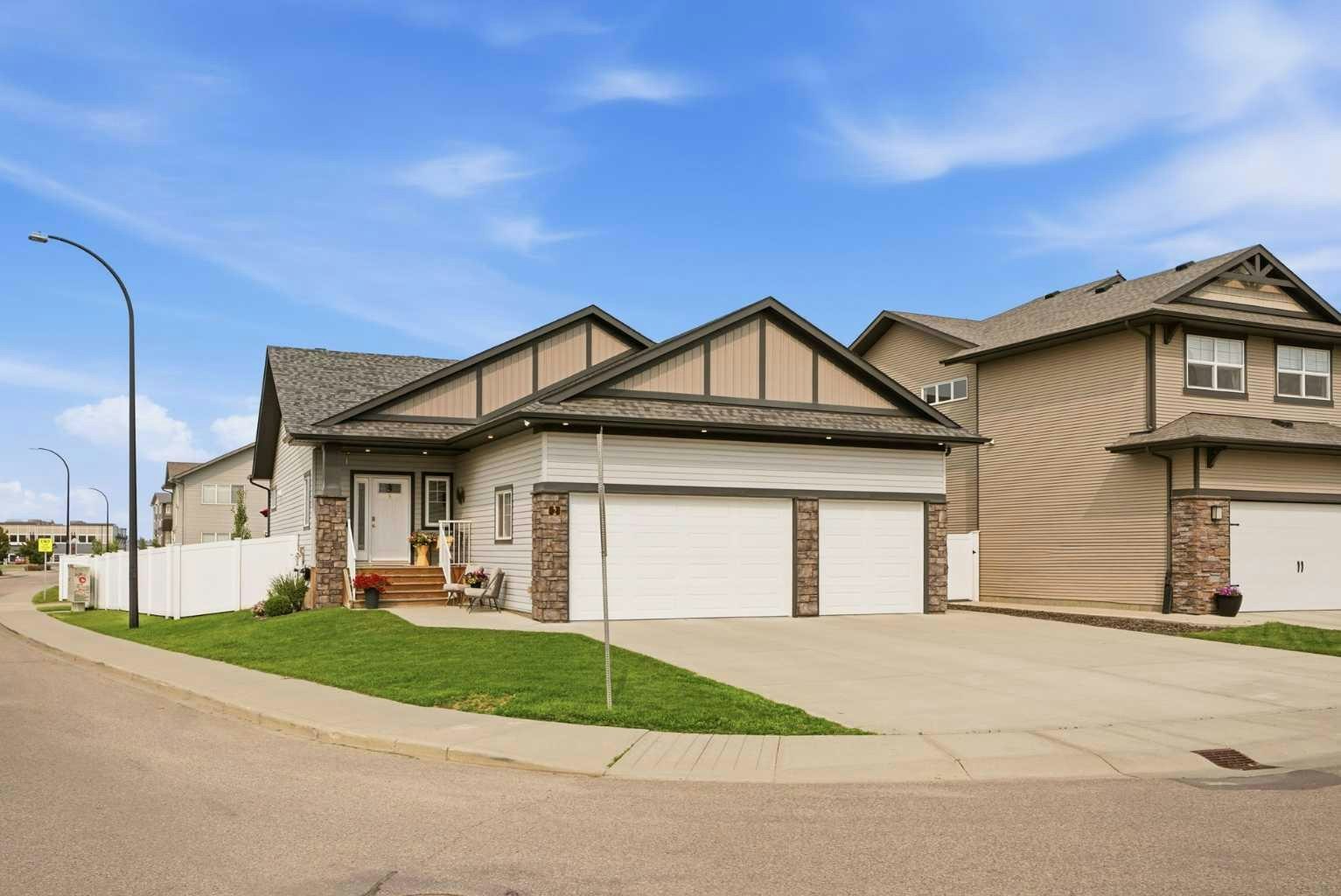 2 Traynor Close, Red Deer, AB, T4P 0W5