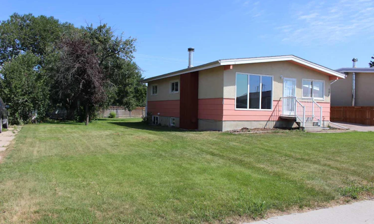 504 Centennial Avenue