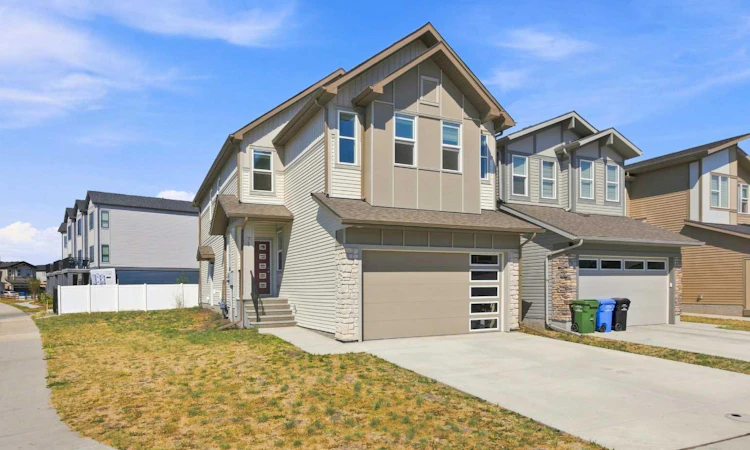 71 Belvedere Green SE