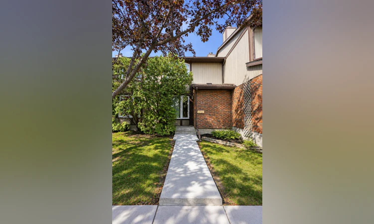 32-6103 Madigan Drive NE
