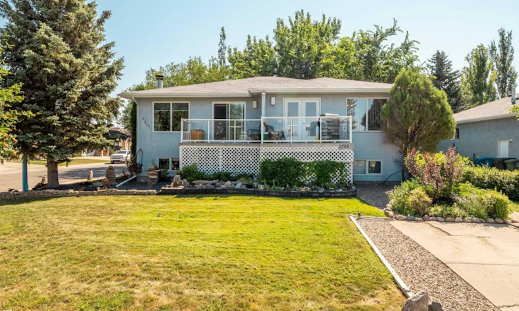 2501 & 2503 24 Street