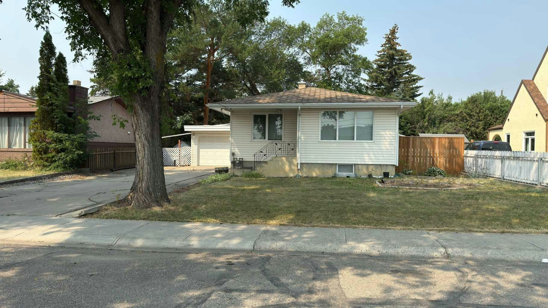 2128 22 Street, Coaldale, AB, T1M 1H6