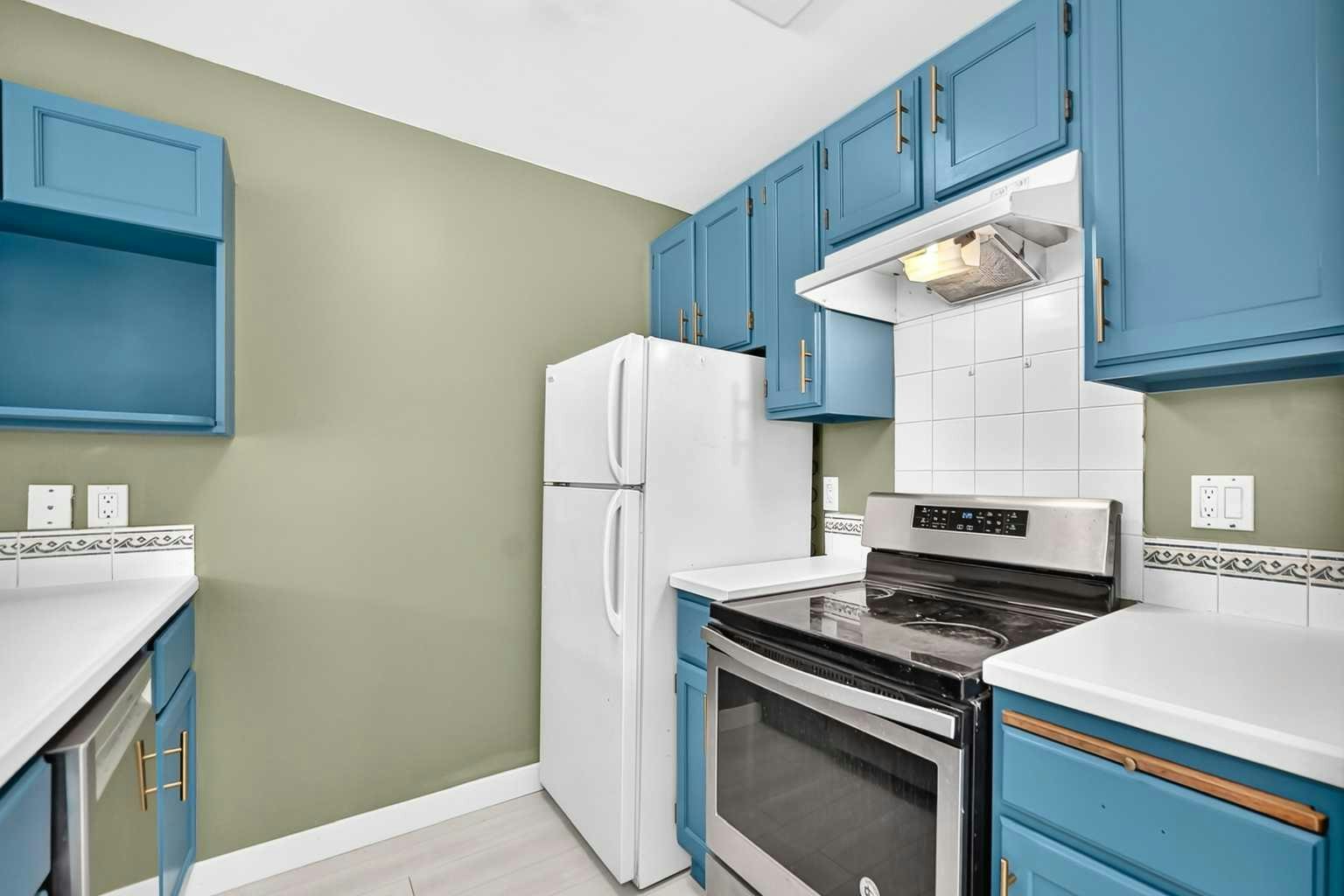 1-208 Grier Terrace NE, Calgary, AB, T2K 5Y7