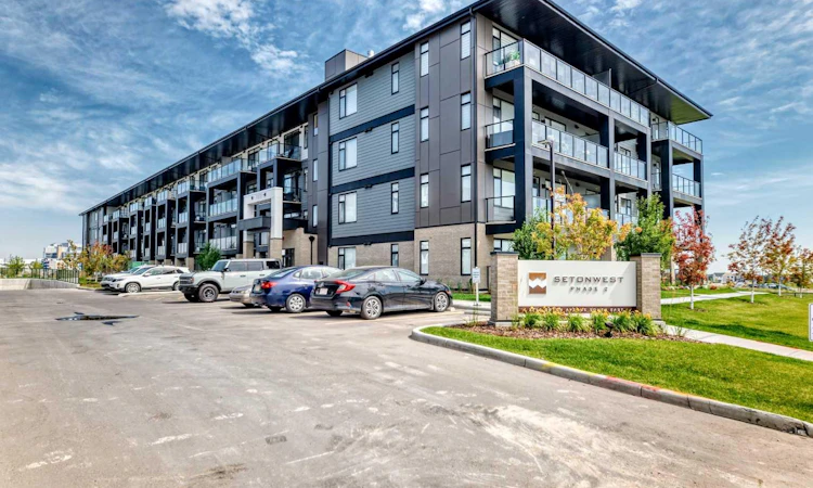 1409-3700 Seton Avenue SE