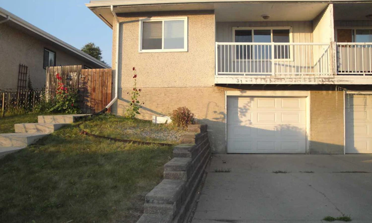 31 Huntford Road NE