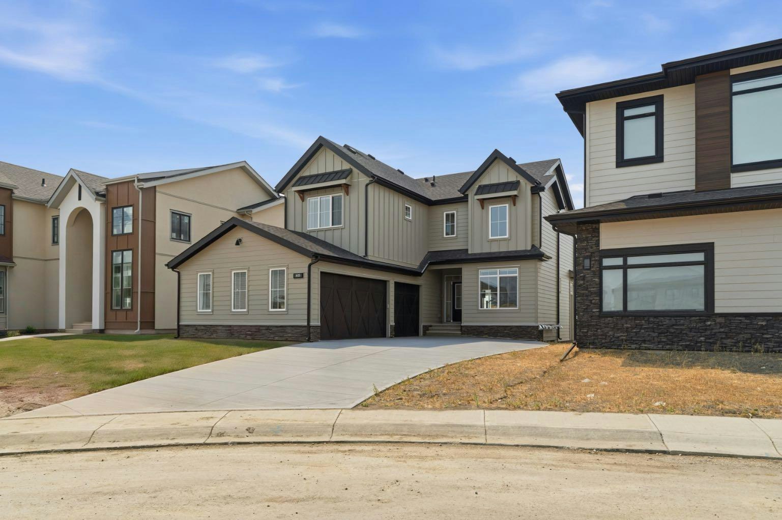 40 Fieldstone Close, Rural Rocky View County, AB, T4B 5T7